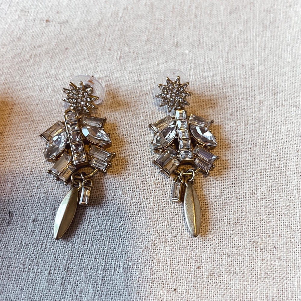 Versatile gold Stella and Dot earrings